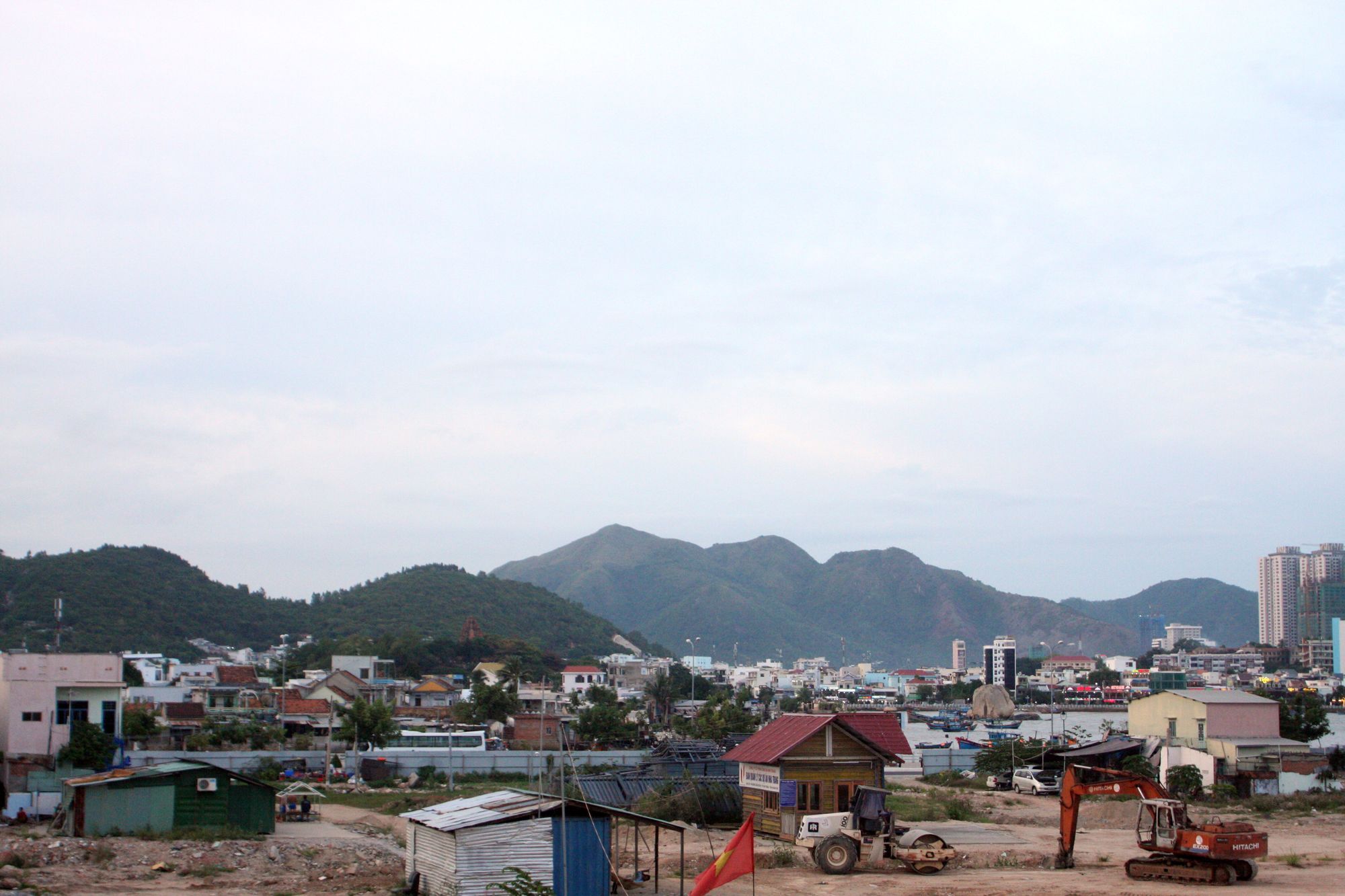 The Q Hostel Nha Trang Extérieur photo